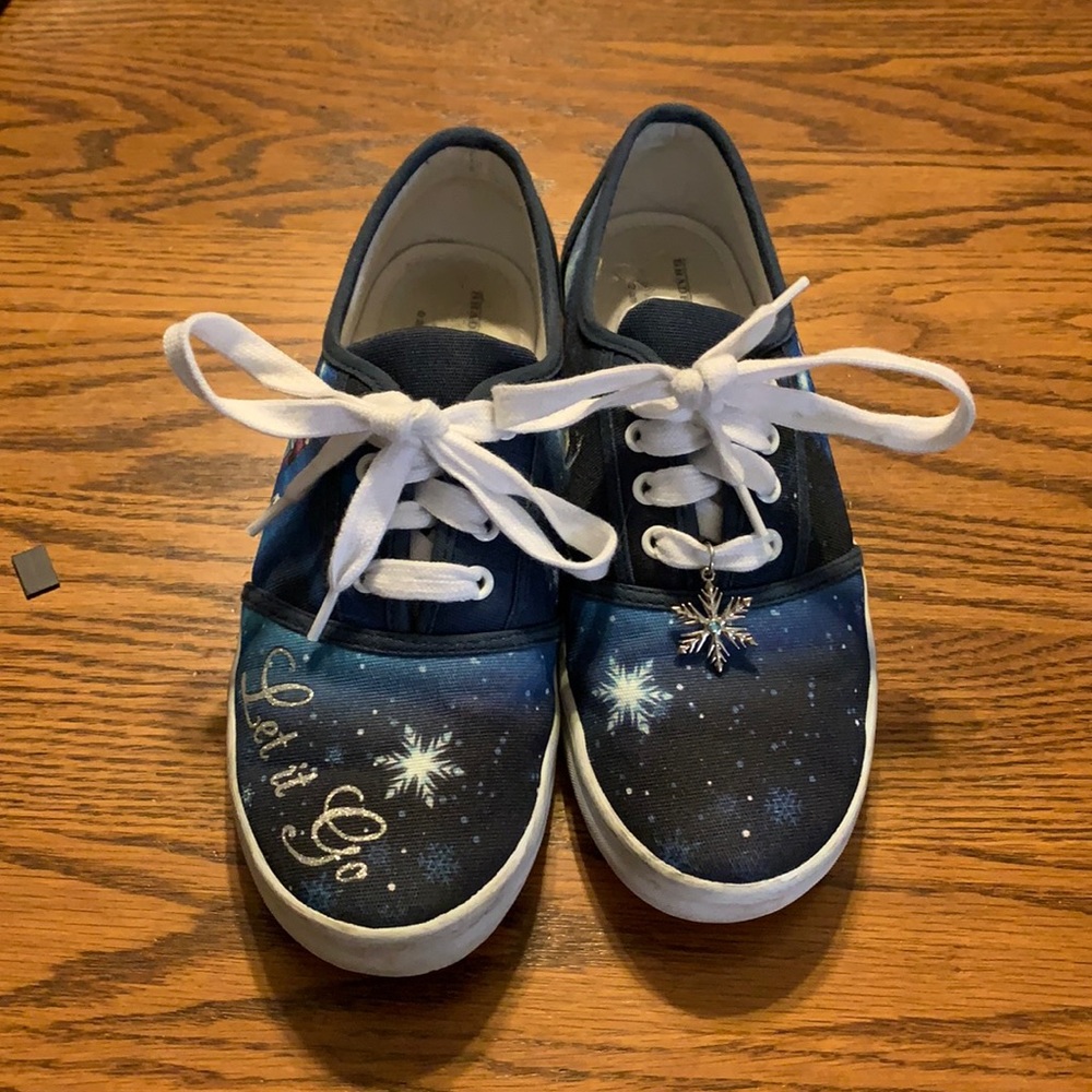 Frozen shoes